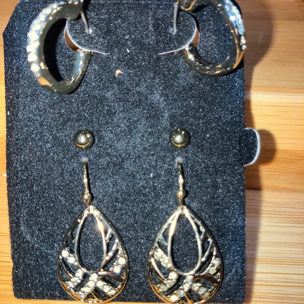 Elegant Gold-Toned And Cz Women's Earrings Set